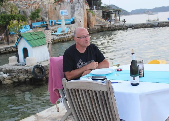 Kale * Калеючагиз